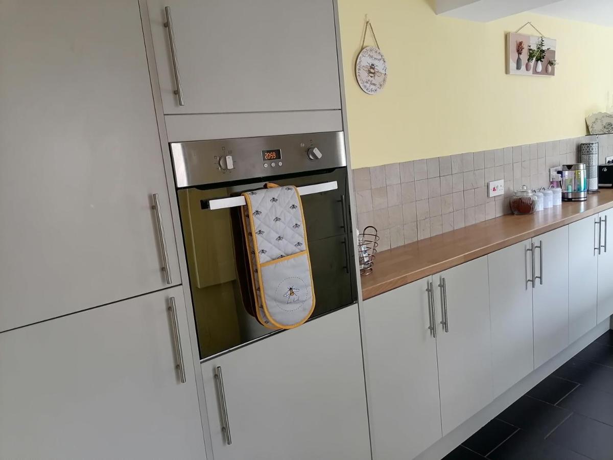 Tynant House- Modern 3 Bed House- City Centre And Free Parking كارديف المظهر الخارجي الصورة